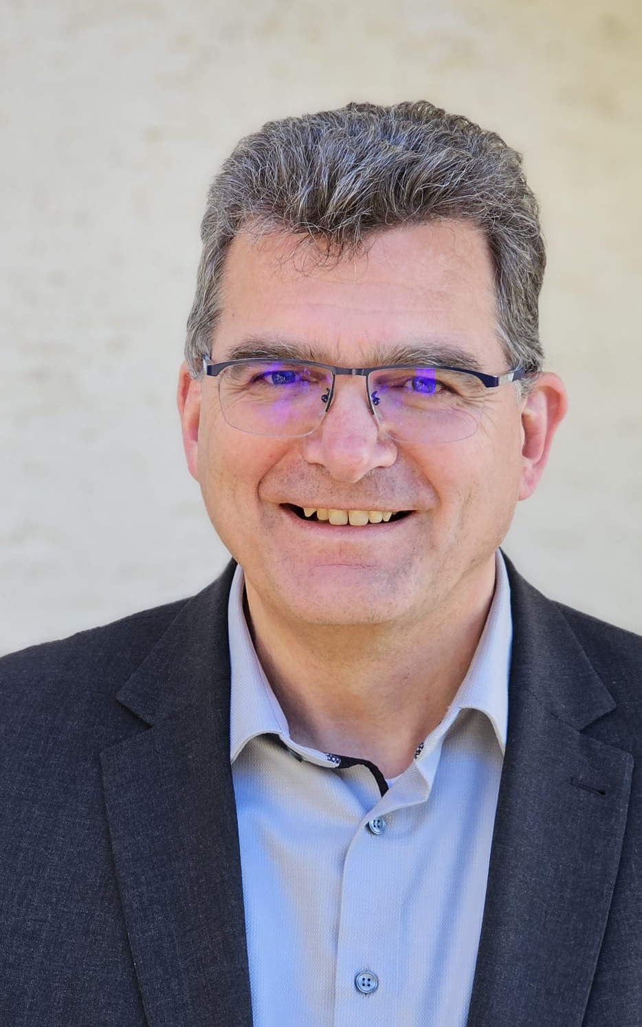 Dr. Michael Otte